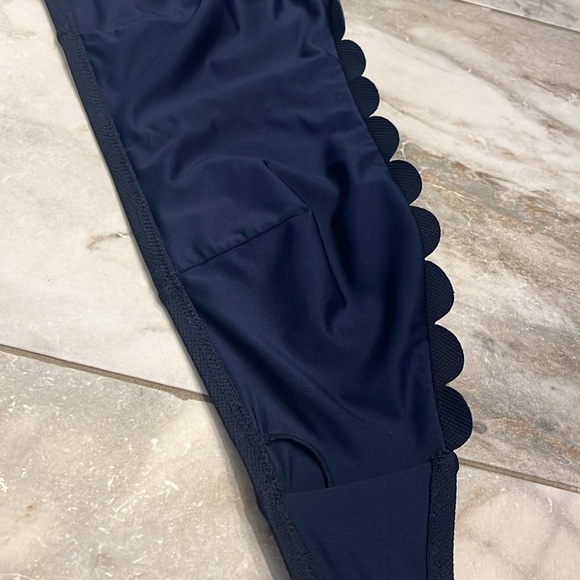 Cupshe one shoulder scallop bikini, navy blue Medium - Picture 4 of 6